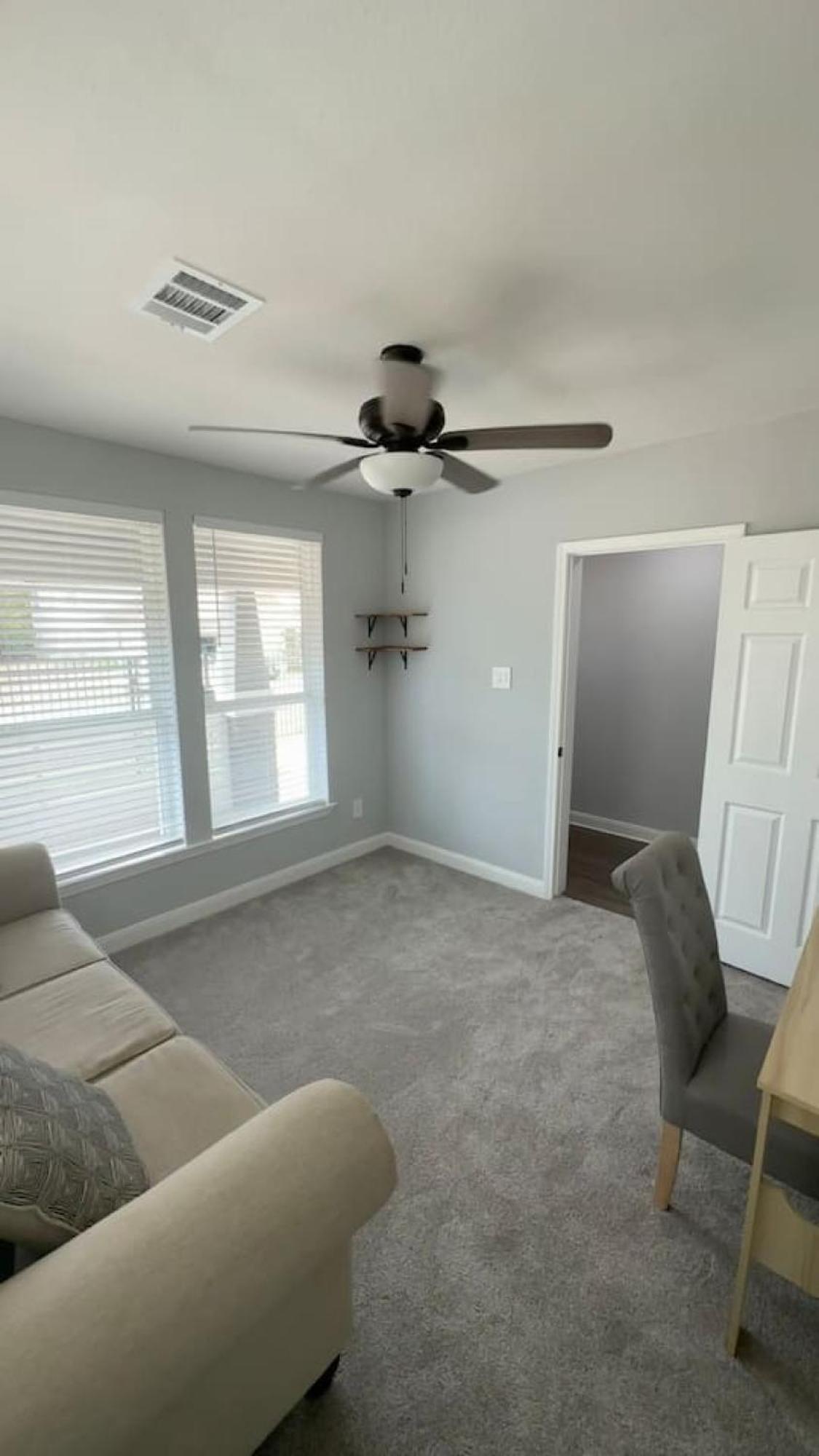 Homey 2bed 1bath In Quiet Neighborhood Holiday home *